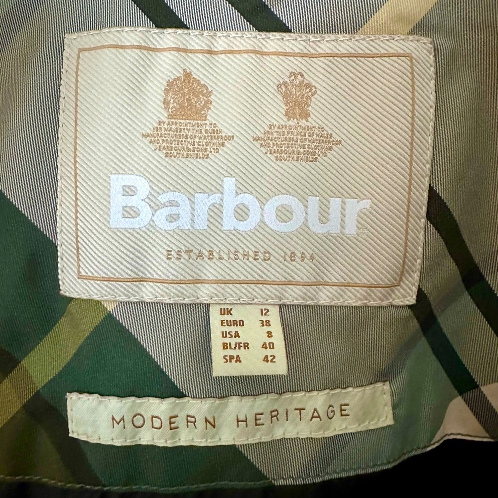 NWTs Barbour Bonnie Quilted Jacket. Black. Size 8 US (12 UK). - Picture 9 of 12